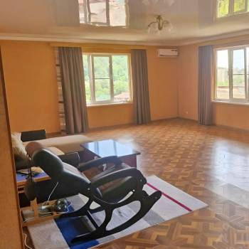 Продается Дом, 605 м²