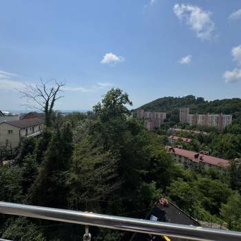 Продается 1-комнатная квартира, 78 м²
