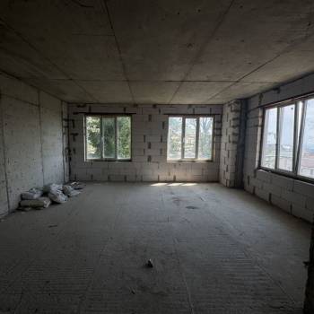 Продается 1-комнатная квартира, 78 м²