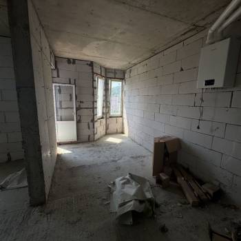 Продается 1-комнатная квартира, 78 м²