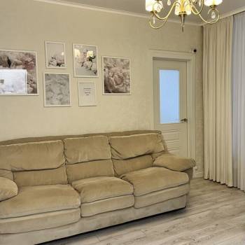 Продается 2-х комнатная квартира, 42 м²