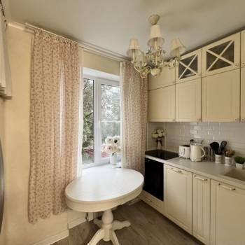 Продается 2-х комнатная квартира, 42 м²