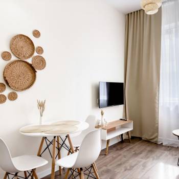 Продается 1-комнатная квартира, 40 м²