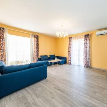 Продается 3-х комнатная квартира, 92 м²