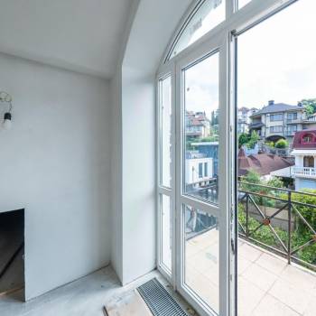 Продается Многокомнатная квартира, 139 м²