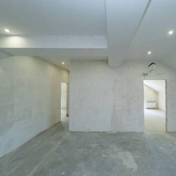 Продается Многокомнатная квартира, 139 м²