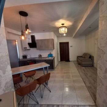 Сдается 2-х комнатная квартира, 53 м²