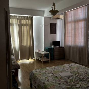 Сдается 1-комнатная квартира, 47 м²