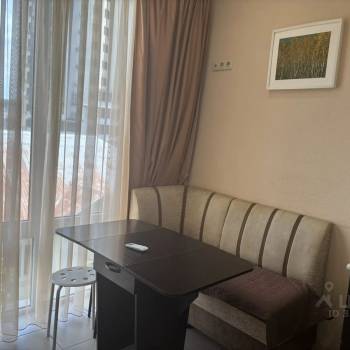 Сдается 1-комнатная квартира, 37,5 м²
