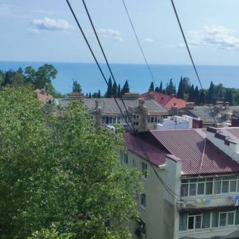 Продается 1-комнатная квартира, 42 м²