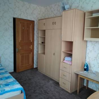 Продается Многокомнатная квартира, 111 м²