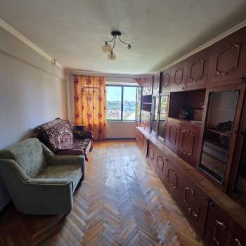 Продается 3-х комнатная квартира, 65 м²