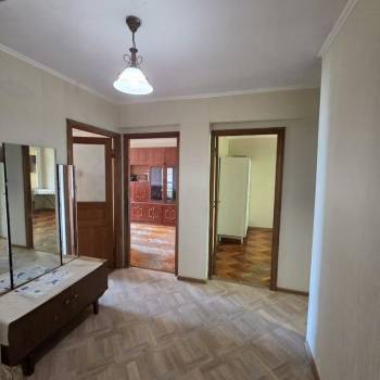 Продается 3-х комнатная квартира, 65 м²