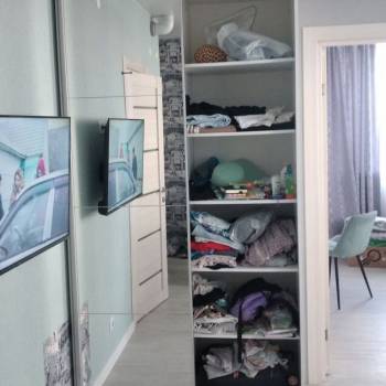 Продается 1-комнатная квартира, 38 м²