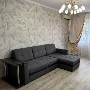 Сдается Многокомнатная квартира, 85 м²