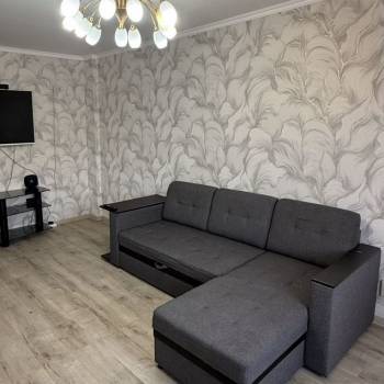 Сдается Многокомнатная квартира, 85 м²