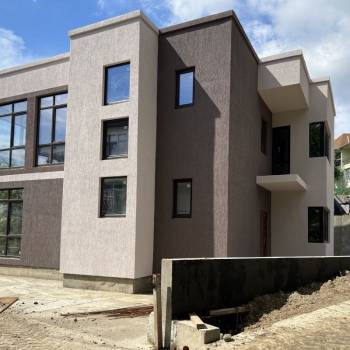 Продается Дом, 220 м²
