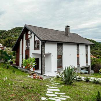 Продается Дом, 349 м²