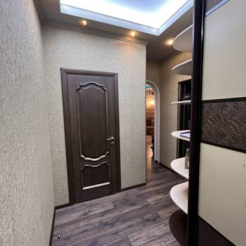 Продается 2-х комнатная квартира, 64 м²