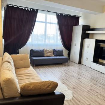 Сдается 1-комнатная квартира, 37 м²