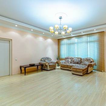 Продается 3-х комнатная квартира, 101,2 м²