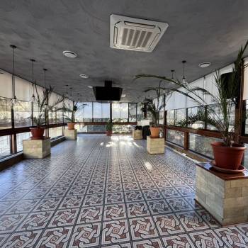 Сдается Нежилое помещение, 130 м²