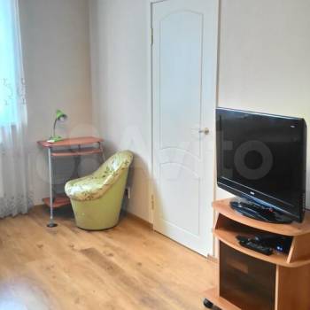 Сдается 2-х комнатная квартира, 42 м²