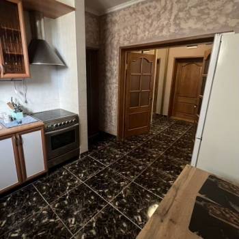 Сдается 2-х комнатная квартира, 69 м²
