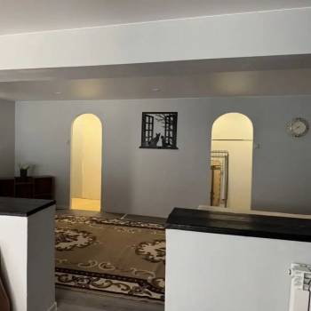 Сдается 1-комнатная квартира, 56 м²