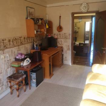 Продается Многокомнатная квартира, 93 м²