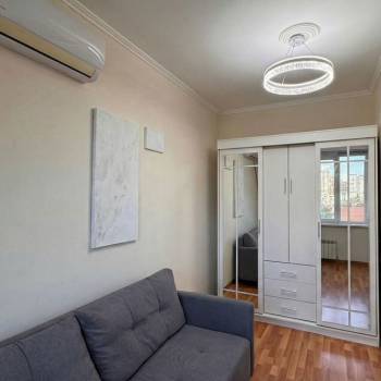 Продается 1-комнатная квартира, 25,6 м²