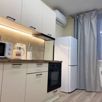Продается 1-комнатная квартира, 38,3 м²