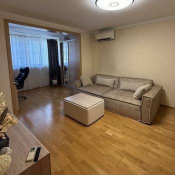 Продается 2-х комнатная квартира, 65 м²