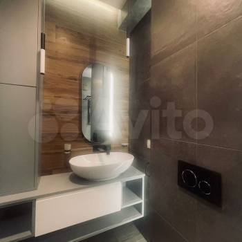 Продается Многокомнатная квартира, 105 м²
