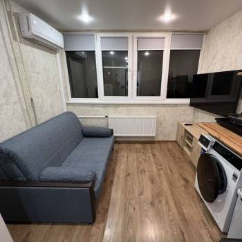 Продается 1-комнатная квартира, 15,3 м²
