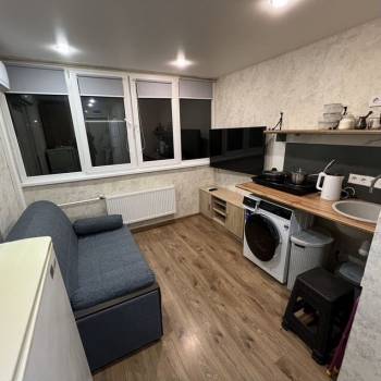 Продается 1-комнатная квартира, 15,3 м²