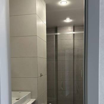 Продается 1-комнатная квартира, 37 м²