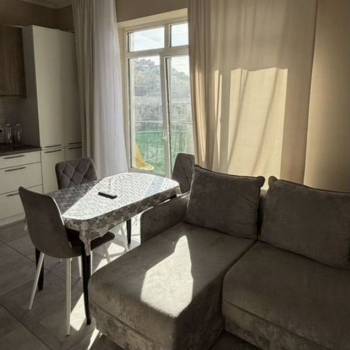 Продается 1-комнатная квартира, 55 м²