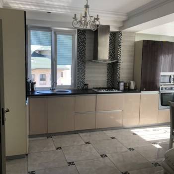 Продается 3-х комнатная квартира, 75 м²