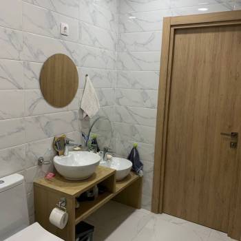 Продается Многокомнатная квартира, 96,8 м²