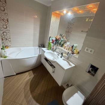 Продается 1-комнатная квартира, 43,4 м²
