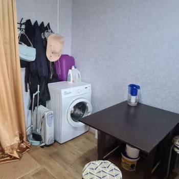 Продается 1-комнатная квартира, 15 м²