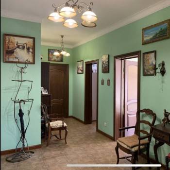 Продается 3-х комнатная квартира, 102 м²