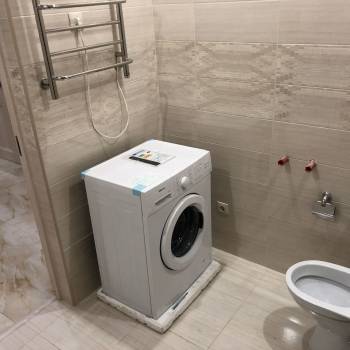 Продается 1-комнатная квартира, 42 м²