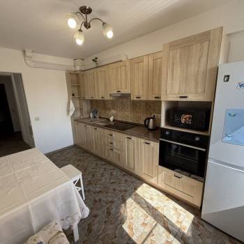 Сдается 2-х комнатная квартира, 71,8 м²