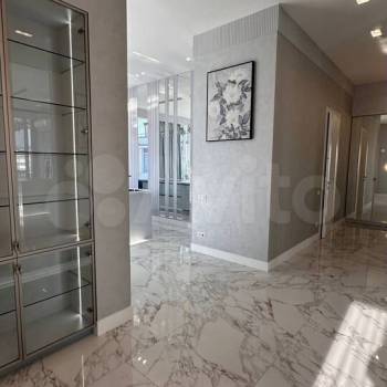 Продается Многокомнатная квартира, 171 м²