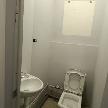 Сдается Нежилое помещение, 84 м²