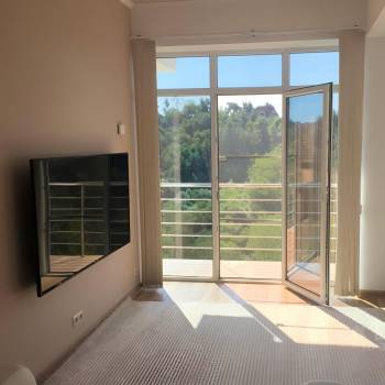 Сдается 2-х комнатная квартира, 90 м²
