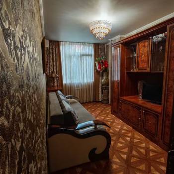 Сдается Многокомнатная квартира, 75,8 м²