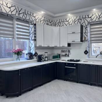 Продается Дом, 204 м²